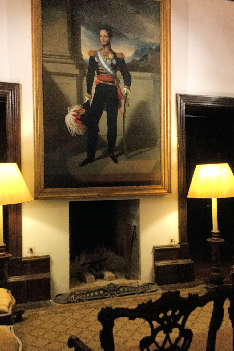 Salon Casa Mateus photograph